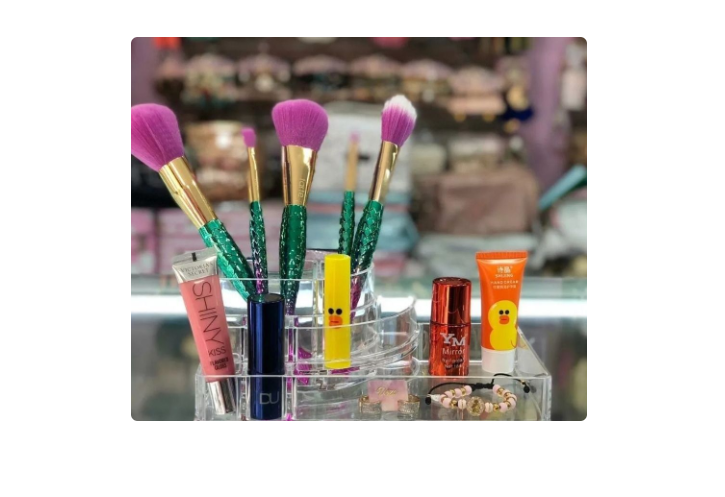 Gray helmet for bikers